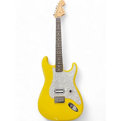 Fender Used Fender Deluxe Stratocaster Graffiti Yellow Solid Body Electric Guitar Graffiti Yellow