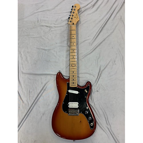 Fender Used Fender Duo-Sonic Cherry Sunburst Solid Body Electric Guitar Cherry Sunburst