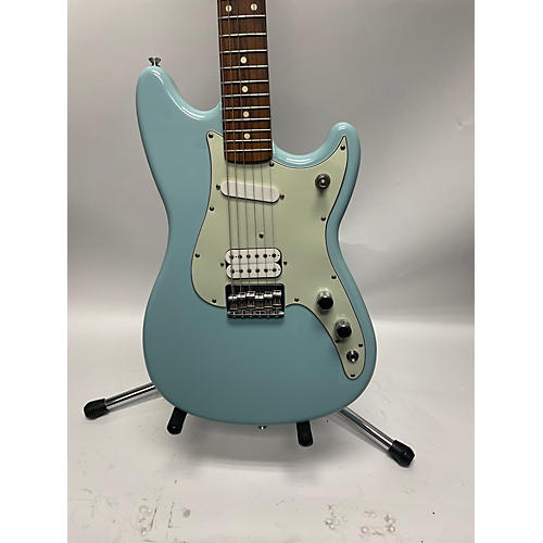 Fender Used Fender Duo Sonic HS Sonic Blue Solid Body Electric Guitar Sonic Blue