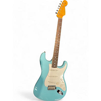 Fender Used Fender ERIC JOHNSON SIGNATURE STRATOCASTER ROSEWOOD Tropical Turquoise Solid Body Electric Guitar