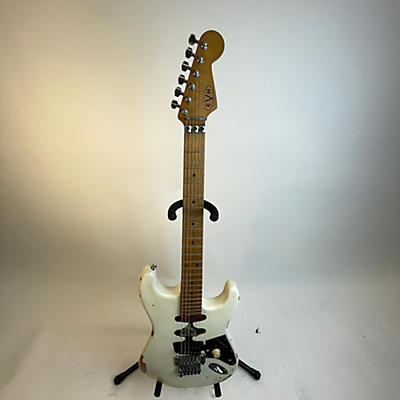 Fender Used Fender EVH Frankenstein Replica White Solid Body Electric Guitar