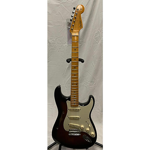 Fender Used Fender Eric Johnson Thinline Stratocaster 2 Color Sunburst Hollow Body Electric Guitar 2 Color Sunburst