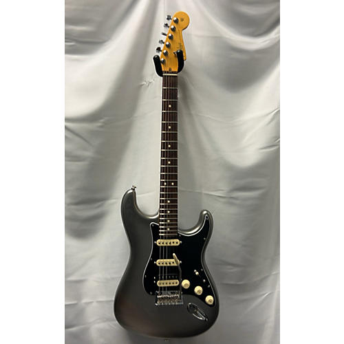 Fender Used Fender Fender American Professional II Stratocaster HSS Rosewood Fingerboard Mercury Solid Body Electric Guitar mercury