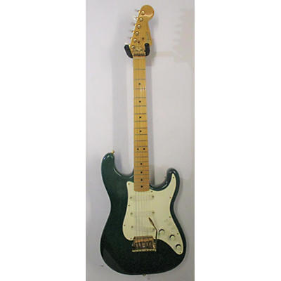 Fender Used Fender Gold Elite Stratocaster Emerald Green Solid Body Electric Guitar