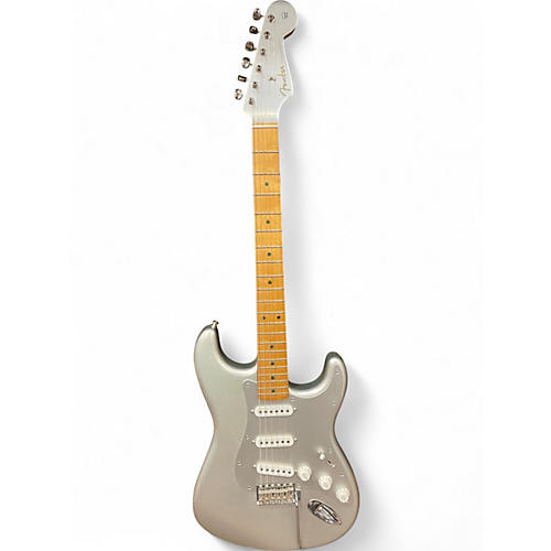 Used Fender H.E.R. Stratocaster Metallic Silver Solid Body Electric Guitar Metallic Silver
