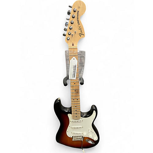 Used Fender Highway One Stratocaster 3 Color Sunburst Solid Body Electric Guitar 3 Color Sunburst