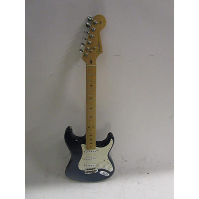 Fender Used Fender Highway One Stratocaster Sapphire Blue Trans Solid Body Electric Guitar