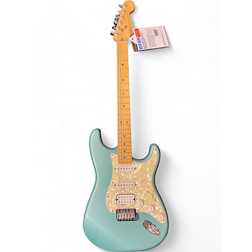 Fender Used Fender LONESTAR STRAT Metallic Blue Solid Body Electric Guitar Metallic Blue