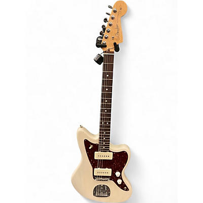 Used Fender Limited Edition American Professional Jazzmaster® White Blonde  Solid Body Electric Guitar