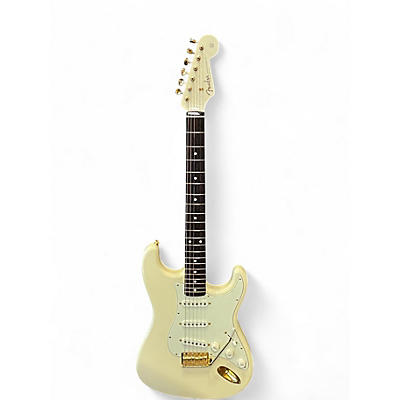Used Fender Limited Edition "Daybreak" Stratocaster Olympic White Solid Body Electric Guitar