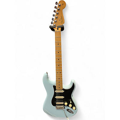 Used Fender Limited Edition Player Stratocaster HSS Sonic Blue Solid Body Electric Guitar