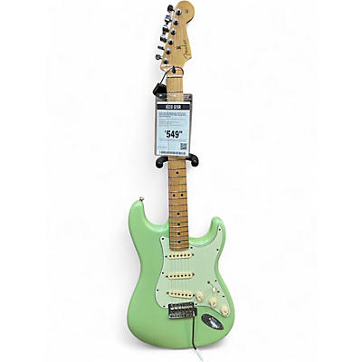 Used Fender Limited-Edition Player Stratocaster Surf Pearl Solid Body Electric Guitar