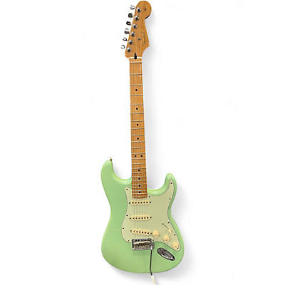 Used Fender Limited Edition Player Stratocaster Surf Pearl  Solid Body Electric Guitar