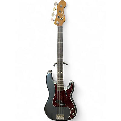 Used Fender Limited Edition Vintera II Road Worn '60s Precision Bass 2025 Charcoal Frost Metallic Charcoal Electric Bass Guitar