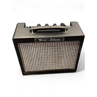 Used Fender MD-20 Battery Powered Amp