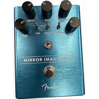 Used Fender MIRROR IMAGE DELAY Effect Pedal