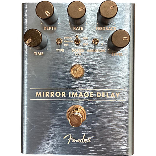 Used Fender MIRROR IMAGE DELAY Effect Pedal