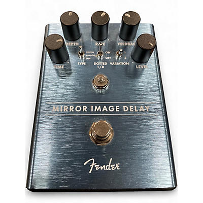 Used Fender MIRROR IMAGE DELAY Effect Pedal