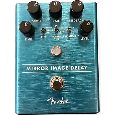 Used Fender MIRROR IMAGE DELAY Effect Pedal