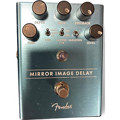 Used Fender MIRROR IMGE DELAY Effect Pedal