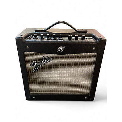 Used Fender MUSTANG Guitar Combo Amp
