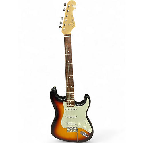 Used Fender Made in Japan Traditional '60s Stratocaster 3 Color Sunburst Solid Body Electric Guitar 3 Color Sunburst