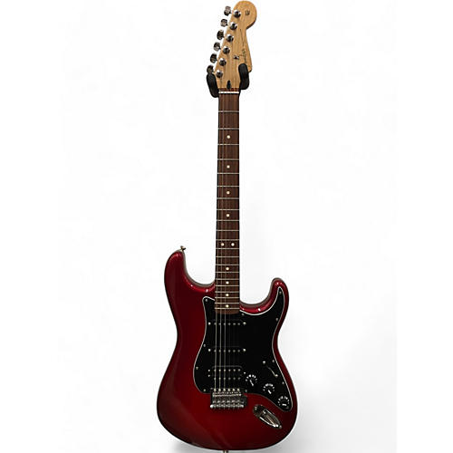 Fender Used Fender Modern Player Stratocaster HSS Candy Apple Red Solid Body Electric Guitar Candy Apple Red