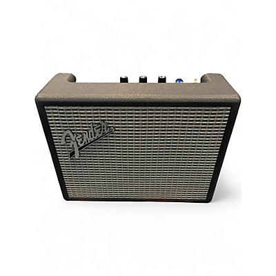 Used Fender Monterey Powered Speaker