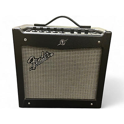 Fender Used Fender Mustang I 20W 1X8 Guitar Combo Amp