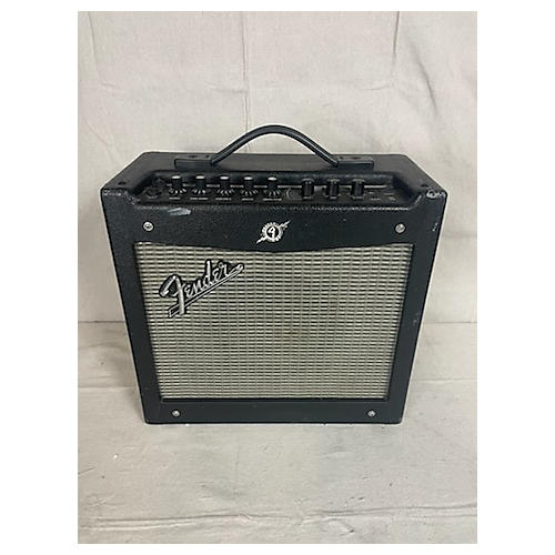 Fender Used Fender Mustang I V2 20W 1X8 Guitar Combo Amp