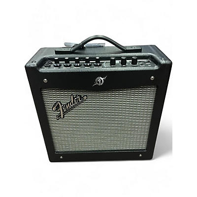 Fender Used Fender Mustang I V2 20W 1X8 Guitar Combo Amp