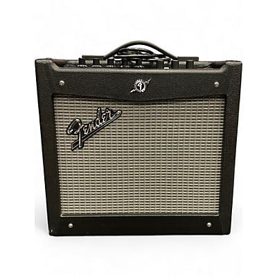 Used Fender Mustang I V2 20W 1X8 Guitar Combo Amp