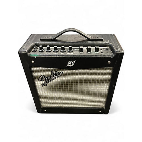 Used Fender Mustang I V2 20W 1X8 Guitar Combo Amp