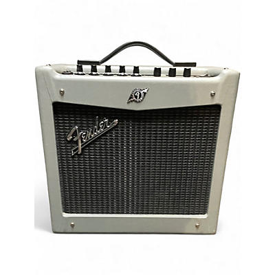 Used Fender Mustang I V2 20W 1X8 Guitar Combo Amp