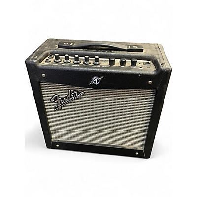 Used Fender Mustang I V2 20W 1X8 Guitar Combo Amp