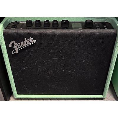 Fender Used Fender Mustang LT25 25W 1x8 Guitar Combo Amp