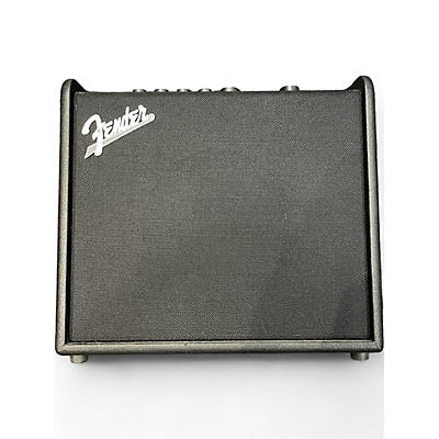 Fender Used Fender Mustang LT25 25W 1x8 Guitar Combo Amp