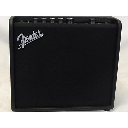 Fender Used Fender Mustang LT25 25W 1x8 Guitar Combo Amp