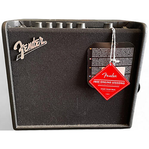 Fender Used Fender Mustang LT25 25W 1x8 Guitar Combo Amp