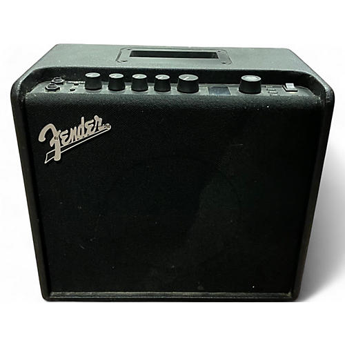 Fender Used Fender Mustang LT25 25W 1x8 Guitar Combo Amp