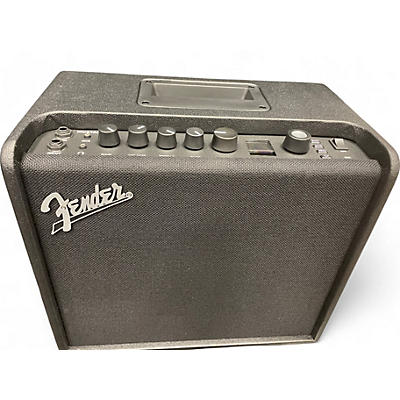 Fender Used Fender Mustang LT25 25W 1x8 Guitar Combo Amp