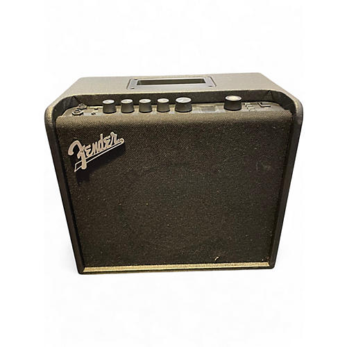 Used Fender Mustang LT25 Guitar Combo Amp