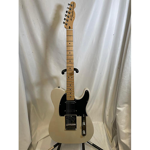 Fender Used Fender Nashville Telecaster White Solid Body Electric Guitar White