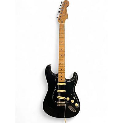 Used Fender PLAYER 2 STRAT BLACK Solid Body Electric Guitar