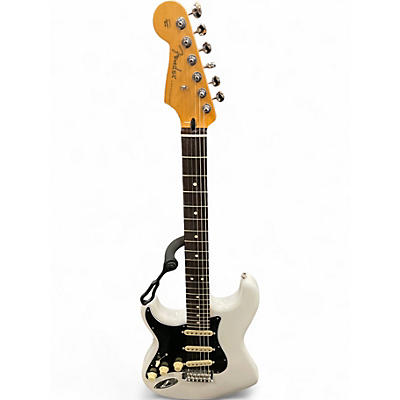 Used Fender PLAYER 2 WHITE Solid Body Electric Guitar