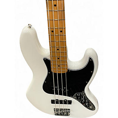 Used Fender PLAYER II JAZZ BASS White Electric Bass Guitar