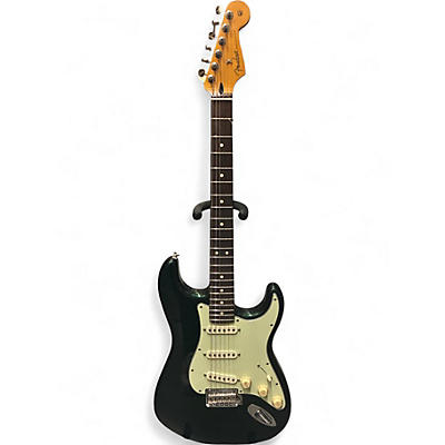 Used Fender PLAYER II STRAT 70TH ANNIVERSARY BRITISH GREEN Solid Body Electric Guitar