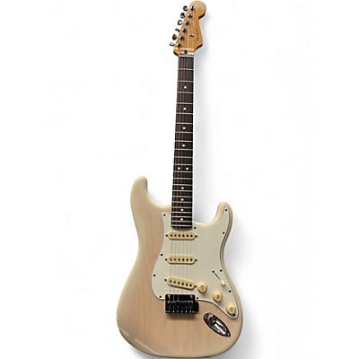 Used Fender PLAYER II STRATOCASTER CHAMBERED White Blonde Solid Body Electric Guitar