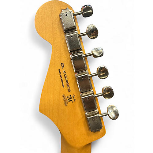 Used Fender PLAYER II STRATOCASTER HSS Blue Burst Solid Body Electric Guitar Blue Burst