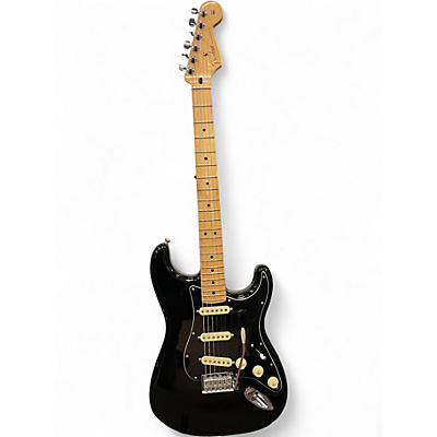 Used Fender PLAYER II STRATOCASTER MAPLE FINGERBOARD LIMITED EDITION Black Solid Body Electric Guitar